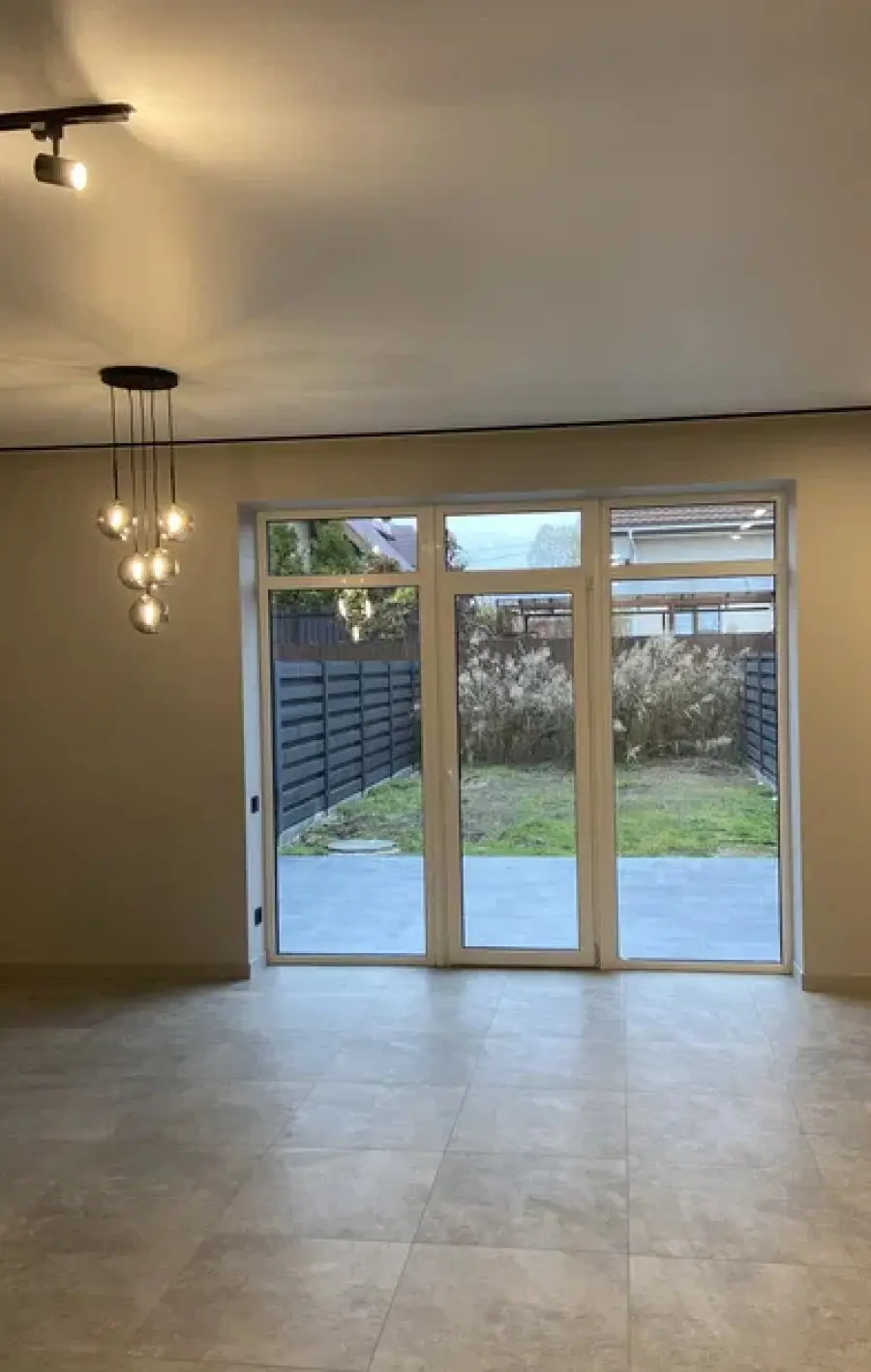 Фото Продаю дом, 110 кв. м, Центральная ул.  Киев, цена: 145000 $, код 3663