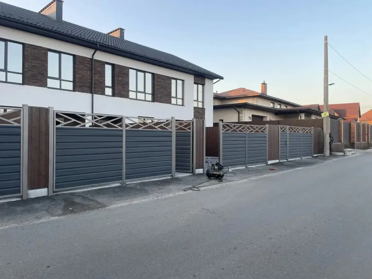 Фото Продаю дом, 110 кв. м, Центральная ул.  Киев, цена: 145000 $, код 3663