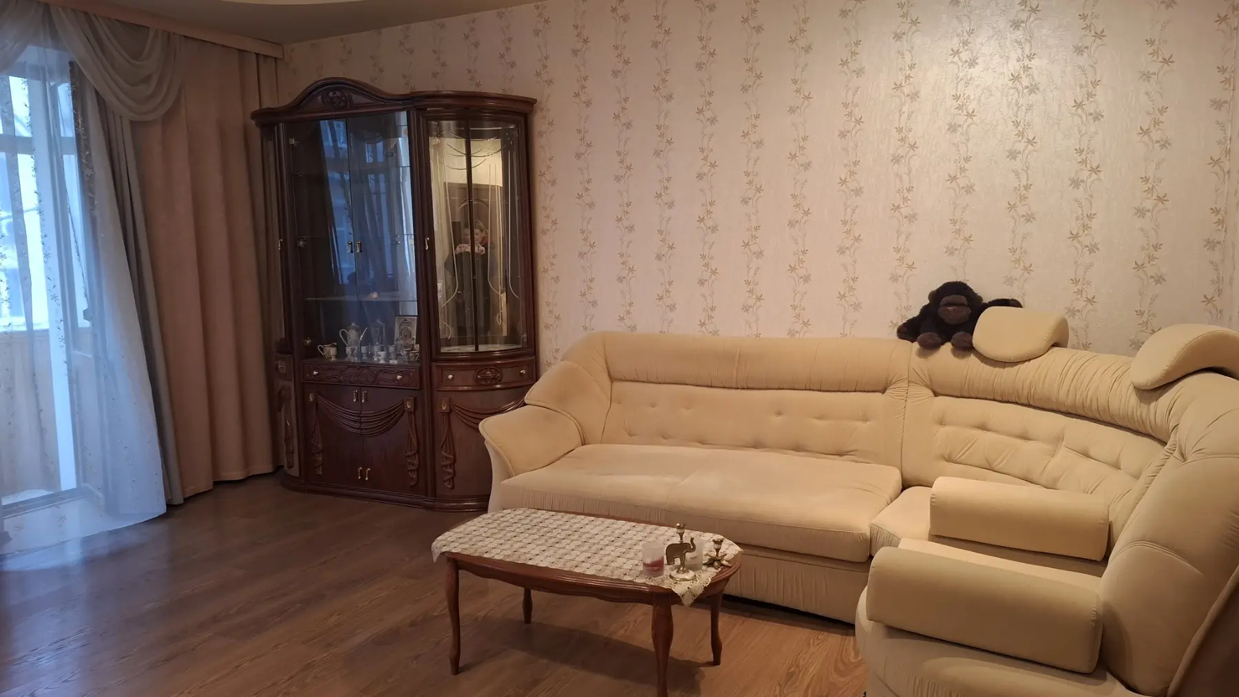 Фото Selling a 3-room apartment, 70 sq.m., Alchevskykh Street (Artema Street) 17 Kharkiv, price: 60000 $, code 3666