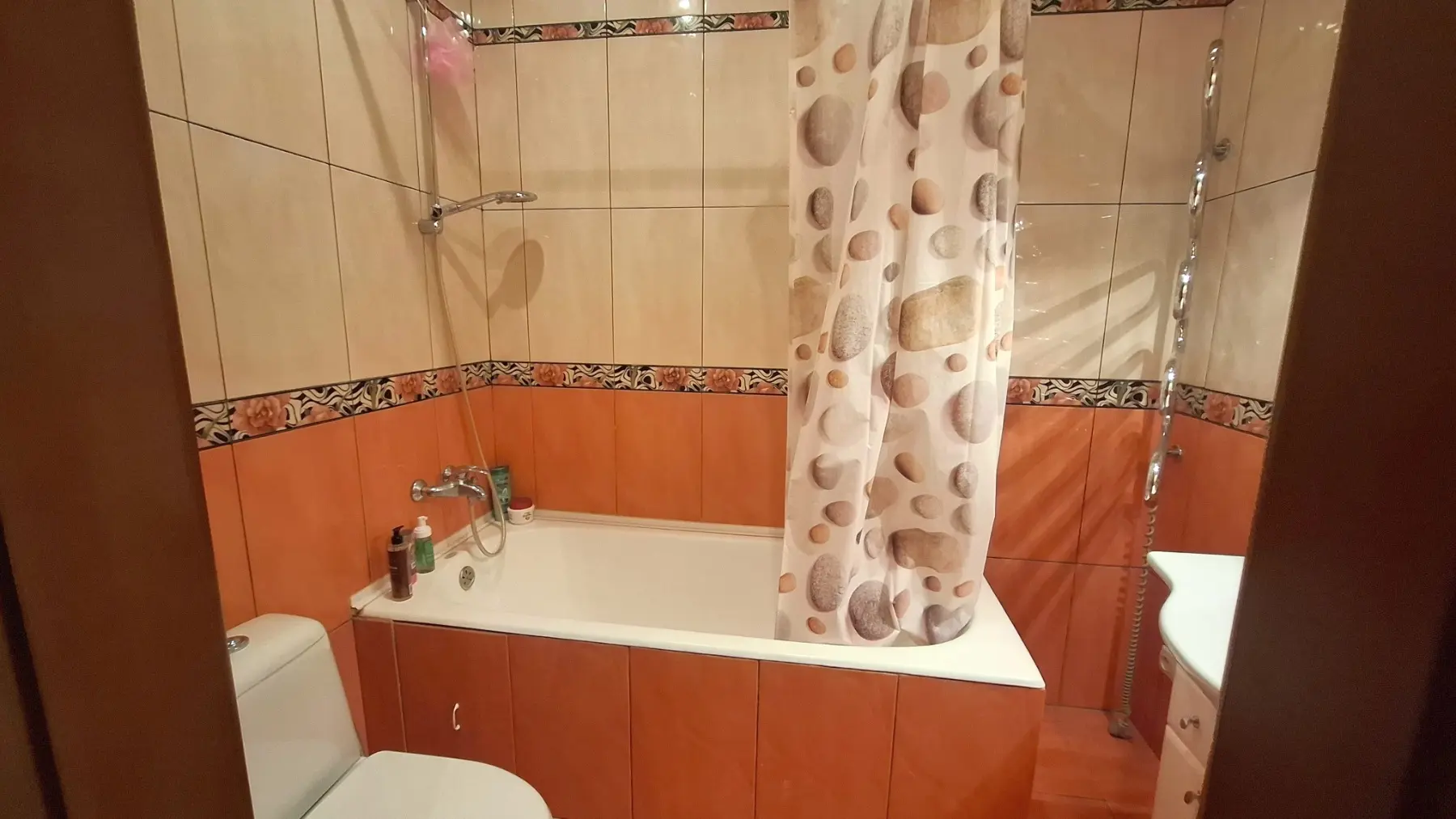 Фото Selling a 3-room apartment, 70 sq.m., Alchevskykh Street (Artema Street) 17 Kharkiv, price: 60000 $, code 3666