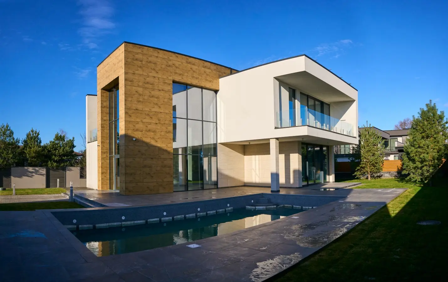 Фото Зняти будинок, Центральна вул.  Київ в довгострокову оренду, ціна: 8000 $, код 3668