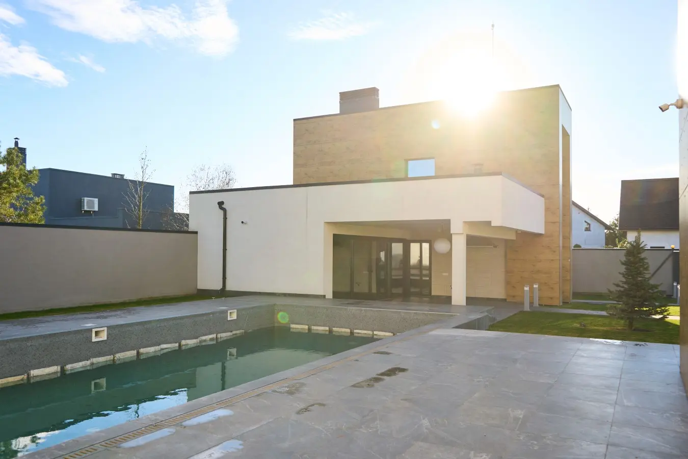 Фото Зняти будинок, Центральна вул.  Київ в довгострокову оренду, ціна: 8000 $, код 3668