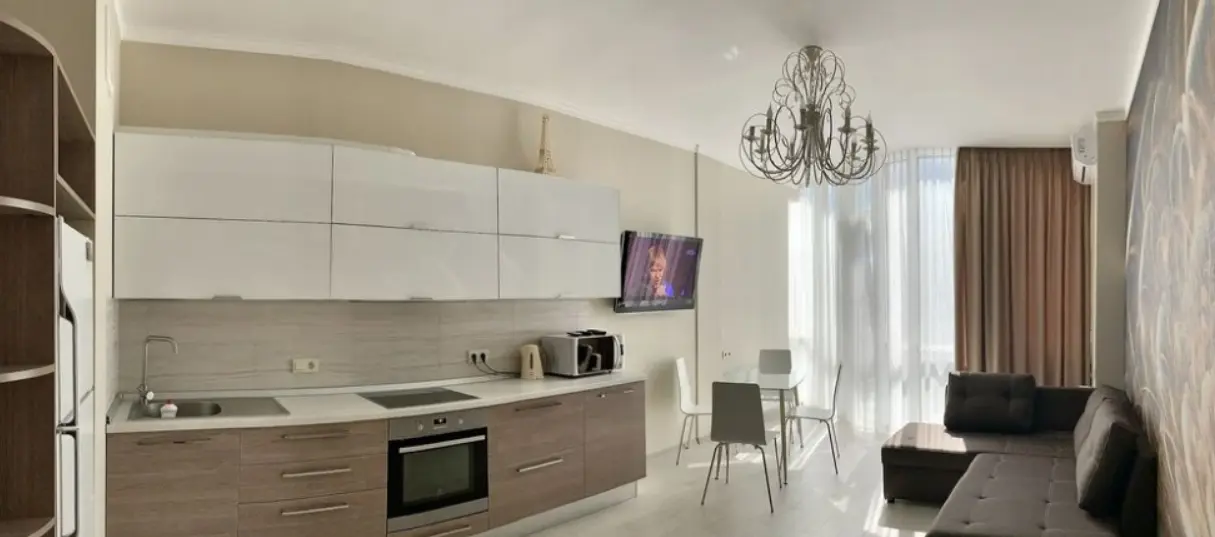 Фото Selling a 1-room apartment, 43 sq.m., Haharinske Plato  Odesa, price: 75000 $, code 3673