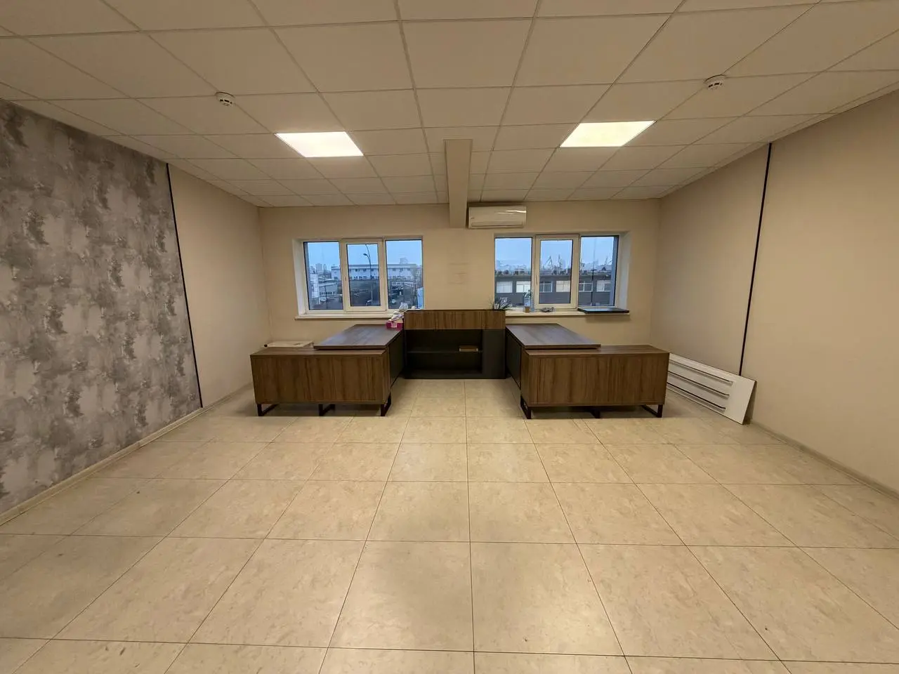 Фото Орендувати офіс, Новокостянтинівська вул. 1В Київ в довгострокову оренду, ціна: 14500 UAH, код 3675