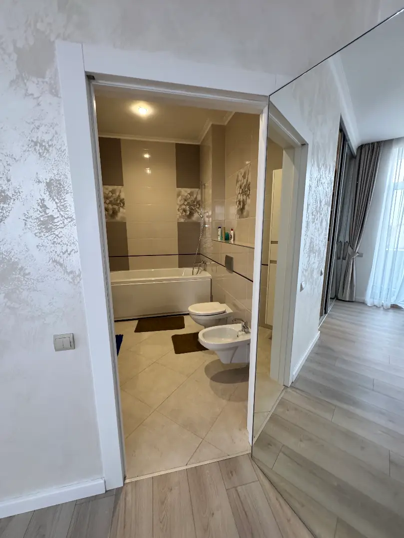 Фото Снять дом, Розовая ул.  Одесса в долгосрочную аренду, цена: 7000 $, код 3677