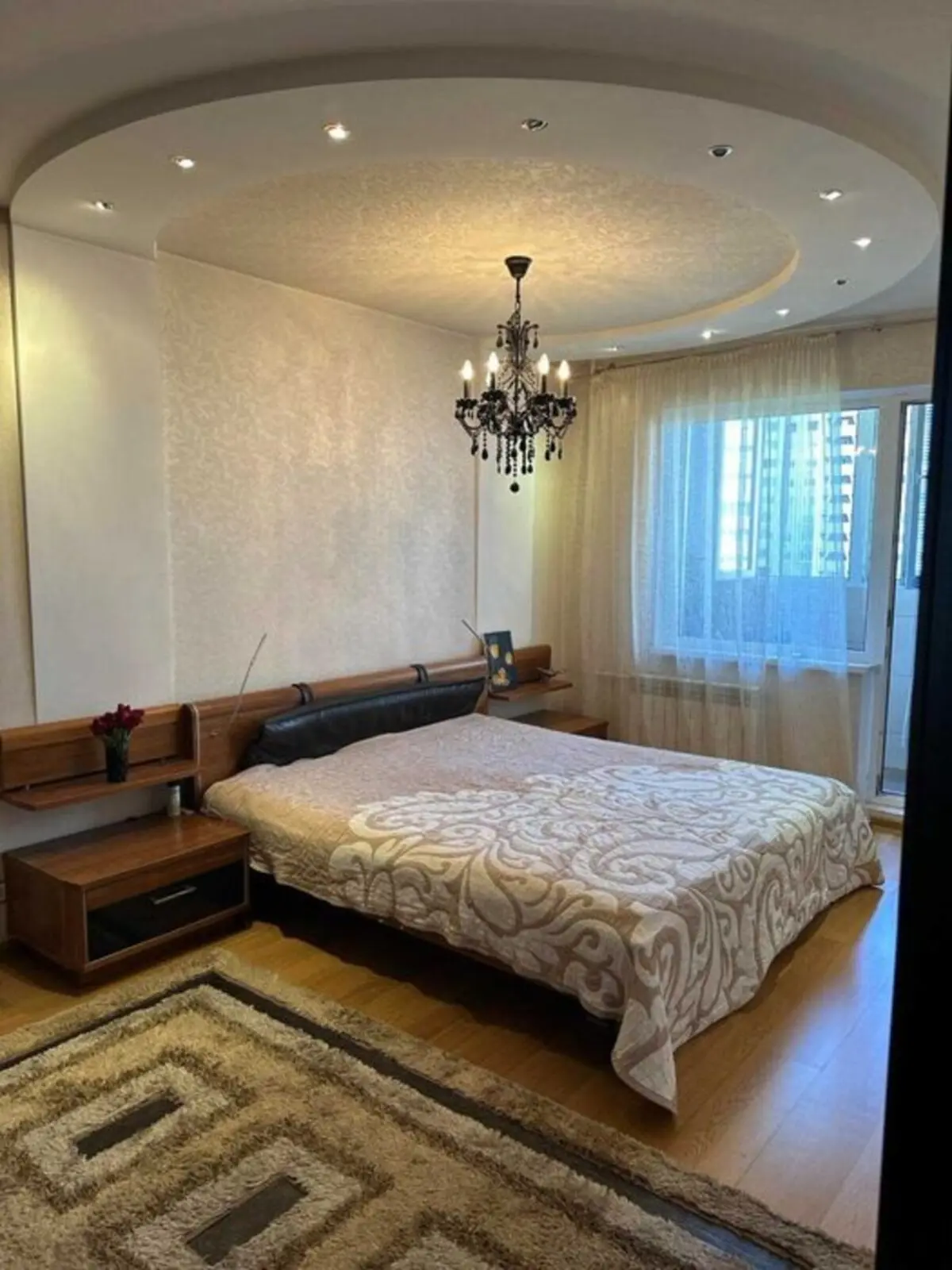 Фото Selling a 3-room apartment, 117 sq.m., Akademika Zabolotnoho Street  Kyiv, price: 165000 $, code 3679