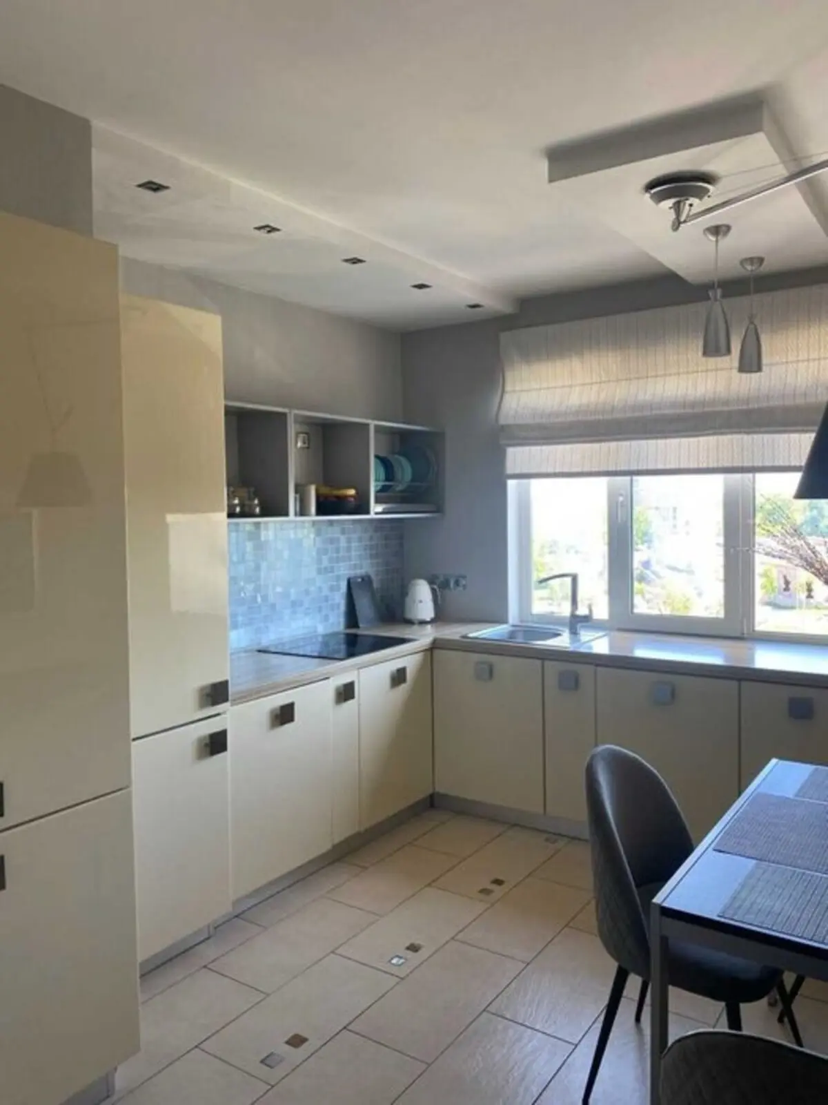 Фото Selling a 3-room apartment, 117 sq.m., Akademika Zabolotnoho Street  Kyiv, price: 165000 $, code 3679