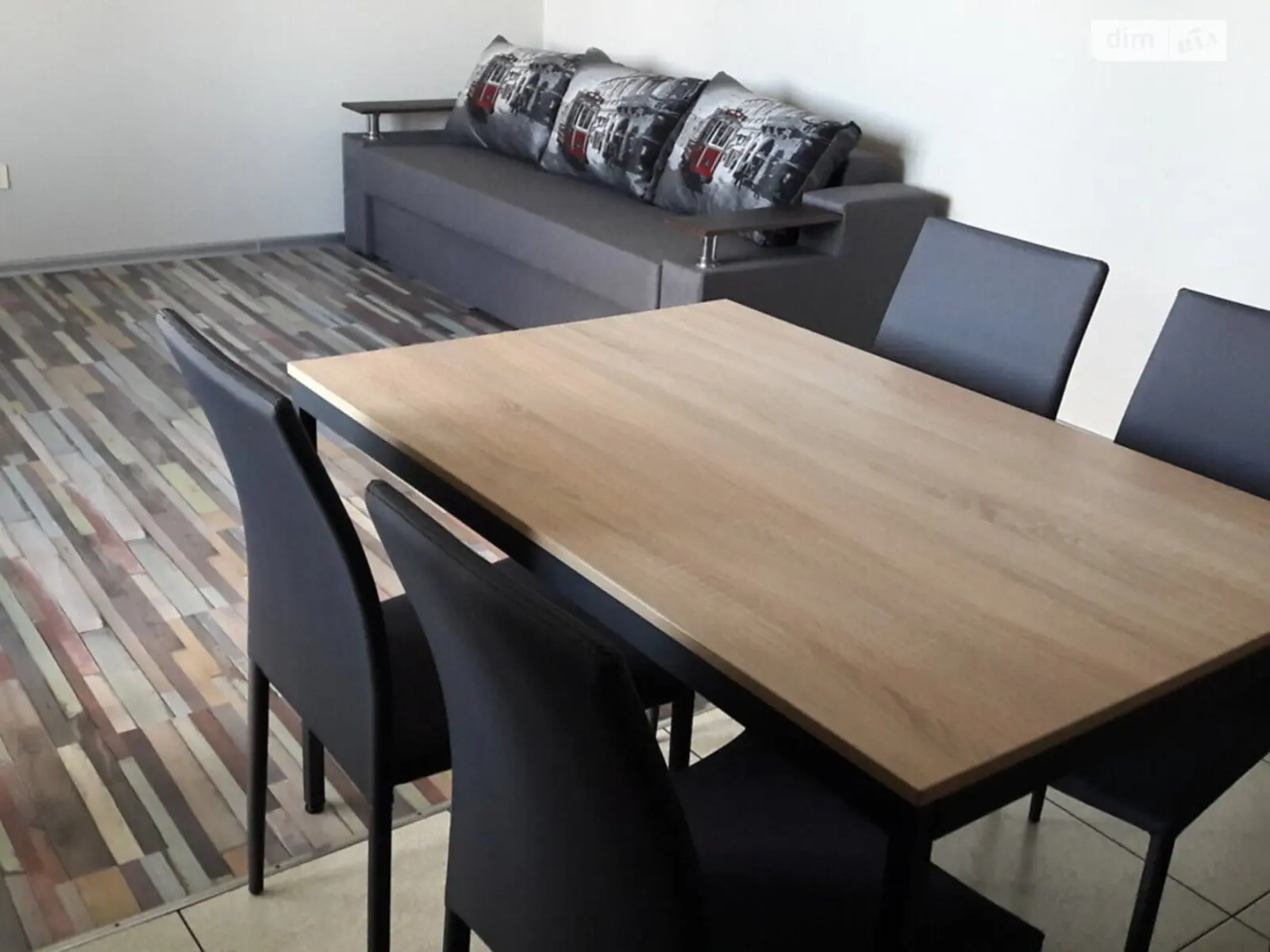 Фото Продаю 3 кімнатну квартиру, 100 кв. м, Олевська вул. 5 Київ, ціна: 125000 $, код 3680