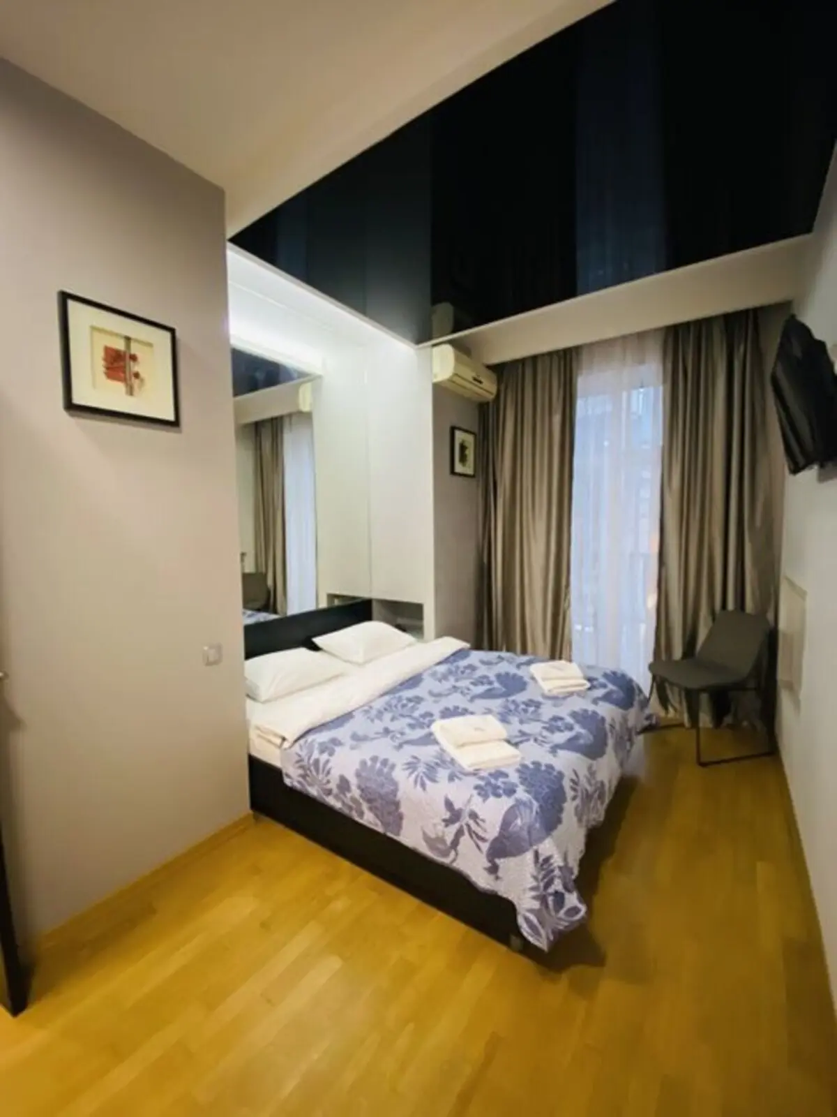 Фото Продаю 3 кімнатну квартиру, 63 кв. м, Басейна вул. 17 Київ, ціна: 170000 $, код 3682