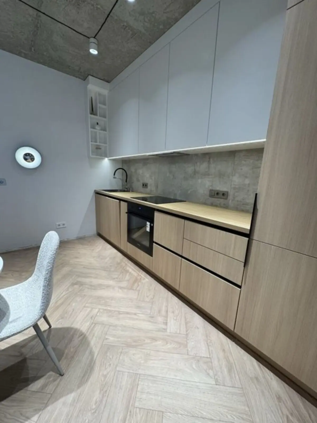 Фото Selling a 1-room apartment, 38 sq.m., Mykoly Hulaka Street  Kyiv, price: 85500 $, code 3686