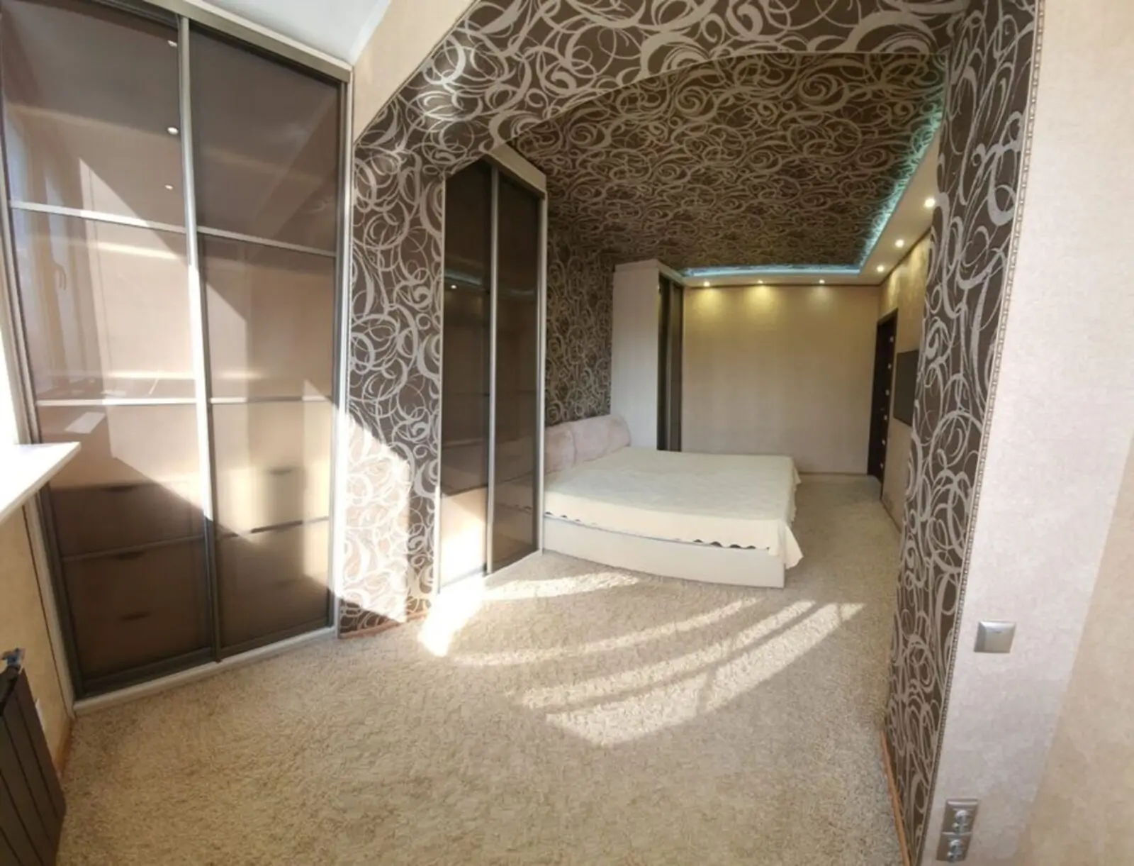 Фото Selling a 3-room apartment, 80 sq.m., Irpinska Street 2 Kyiv, price: 105000 $, code 3690