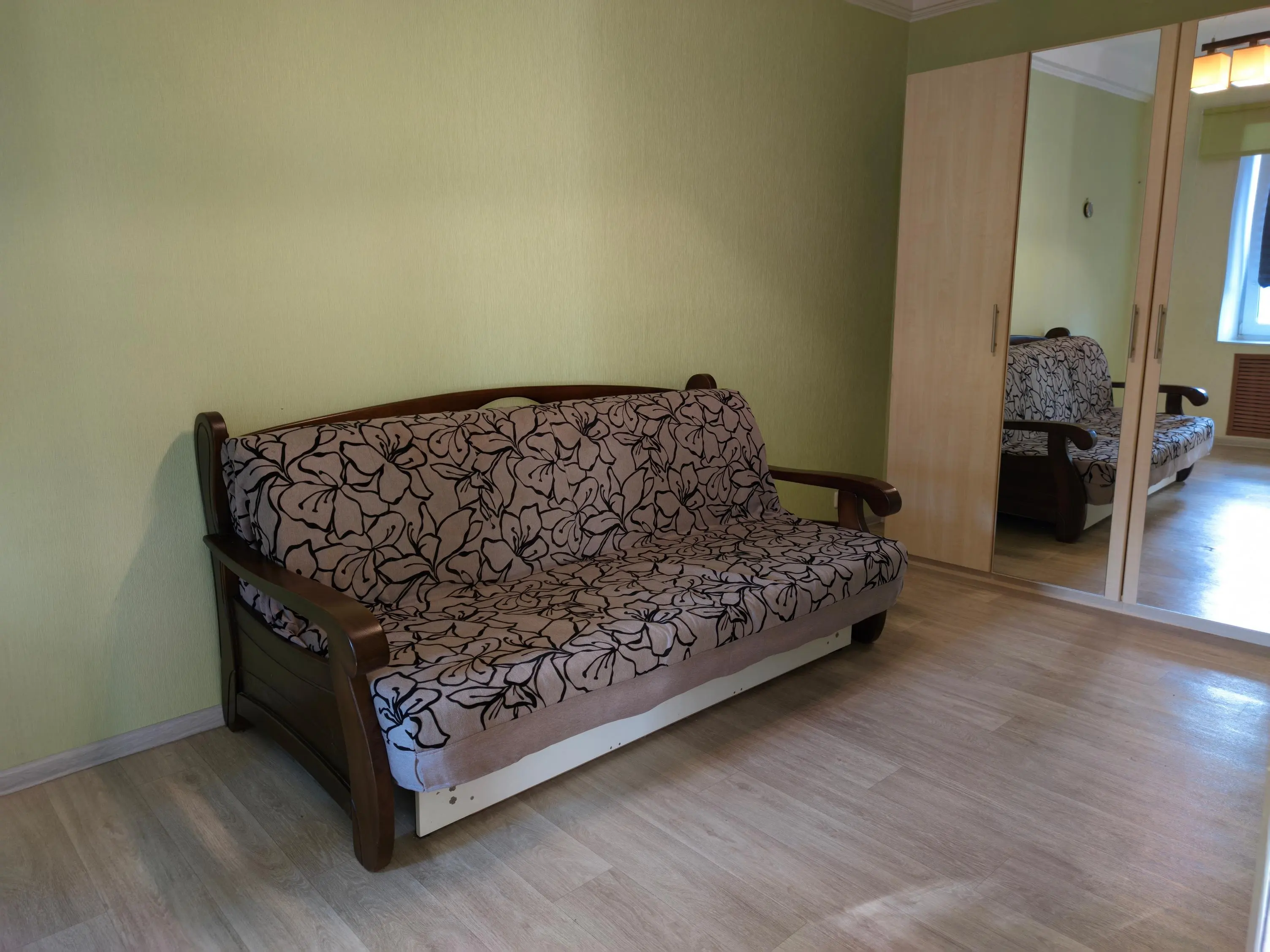 Фото Зняти 2 кімнатну квартиру, Юлії Здановської вул. (Ломоносова) 5/2 Київ в довгострокову оренду, ціна: 17000 UAH, код 3692