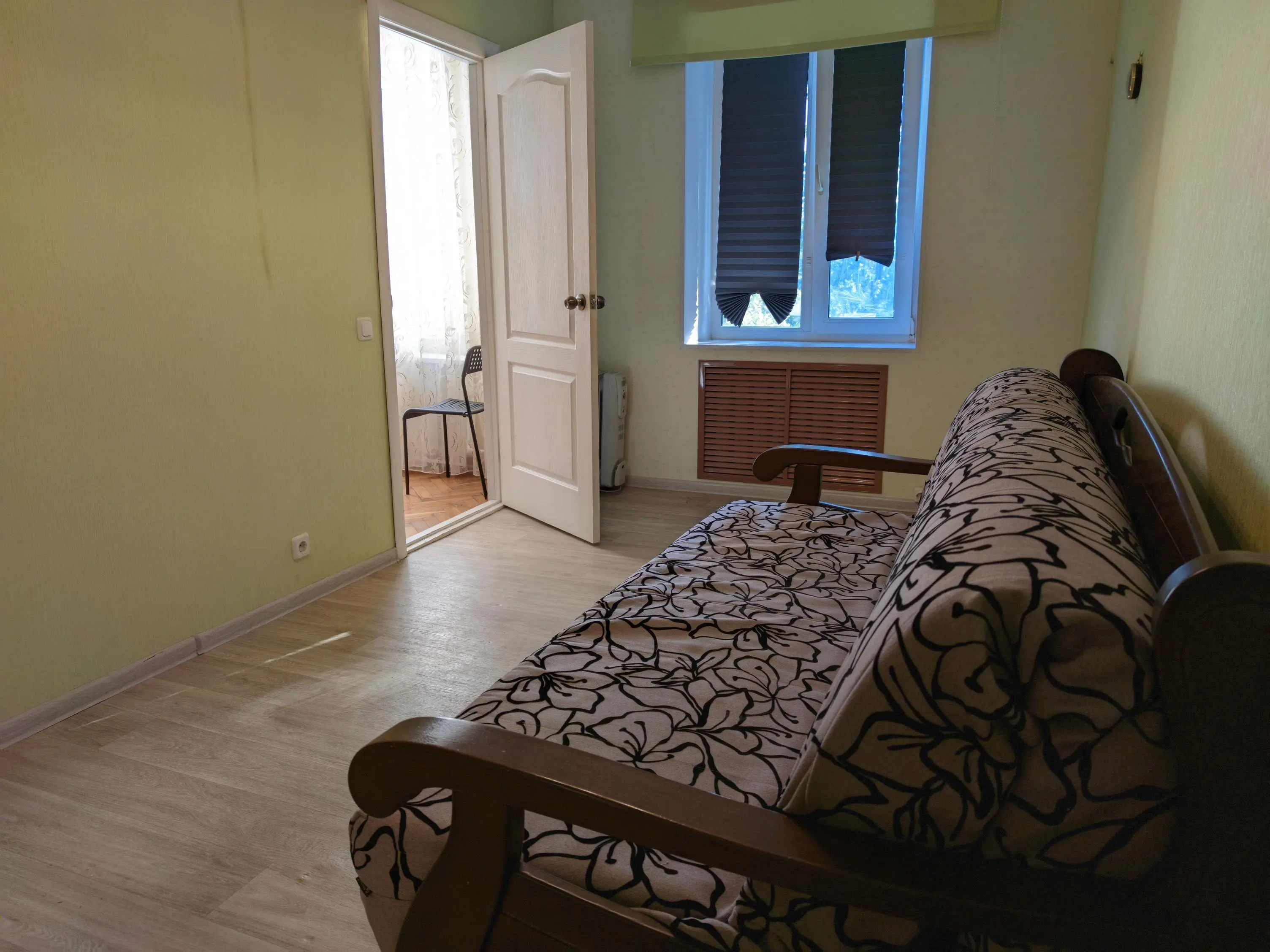 Фото Зняти 2 кімнатну квартиру, Юлії Здановської вул. (Ломоносова) 5/2 Київ в довгострокову оренду, ціна: 17000 UAH, код 3692