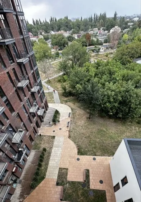 Фото Selling a -room apartment, 40 sq.m., Radisna Street  Odesa, price: 37000 $, code 3695