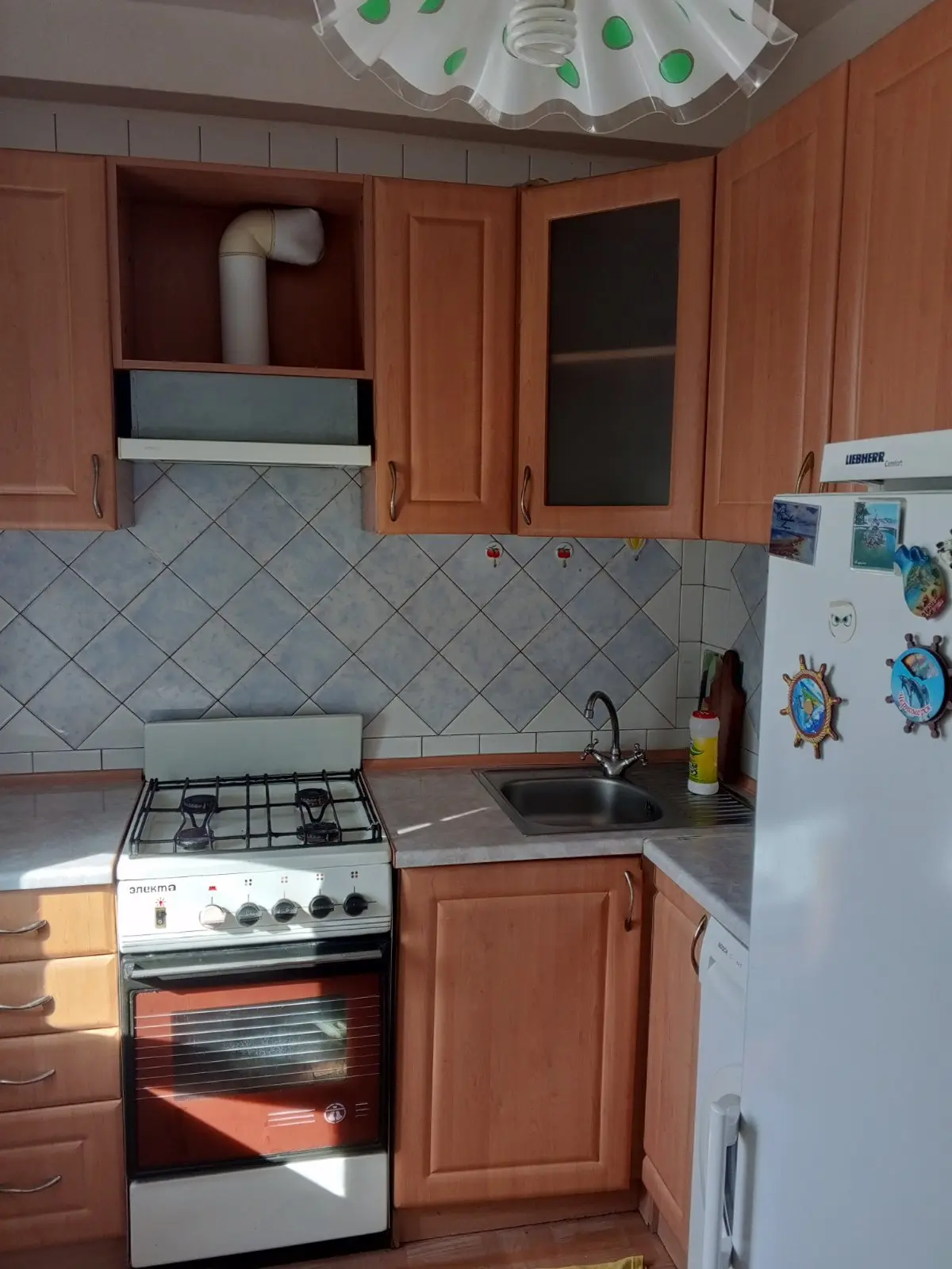 Фото Rent a 2-room apartment, Petra Zaporozhtsia Street 11 Kyiv for long-term rent, price: 11000 UAH, code 3701