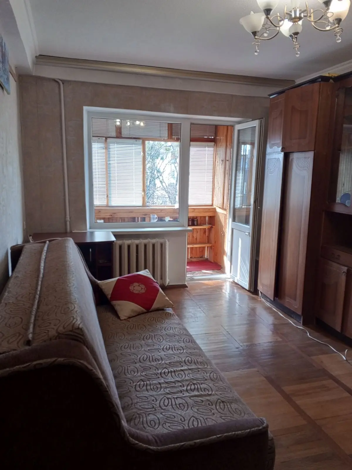 Фото Rent a 2-room apartment, Petra Zaporozhtsia Street 11 Kyiv for long-term rent, price: 11000 UAH, code 3701