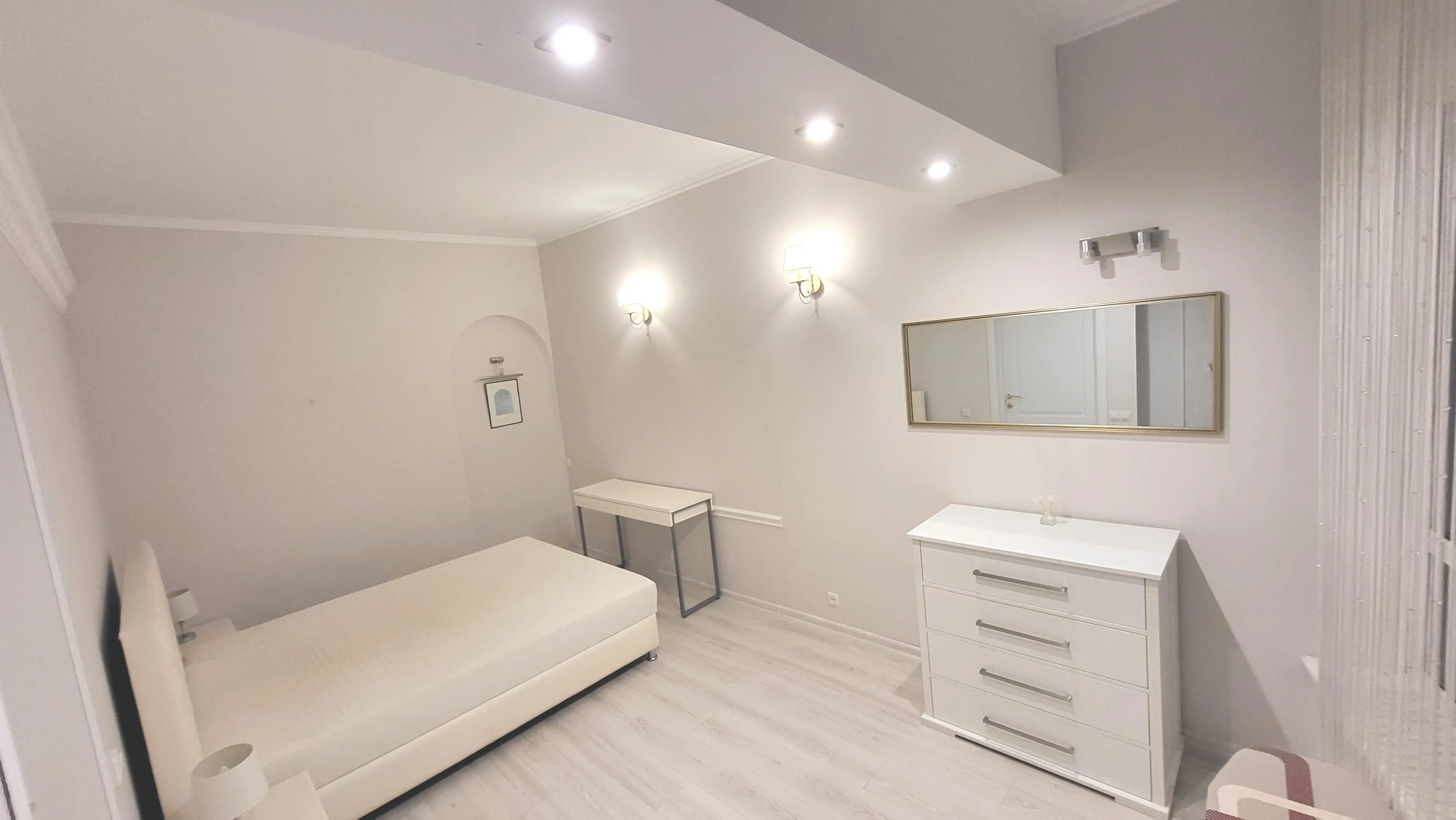 Фото Зняти 2 кімнатну квартиру, Січових Стрільців вул. (Артема) 52А Київ в довгострокову оренду, ціна: 27000 UAH, код 3703