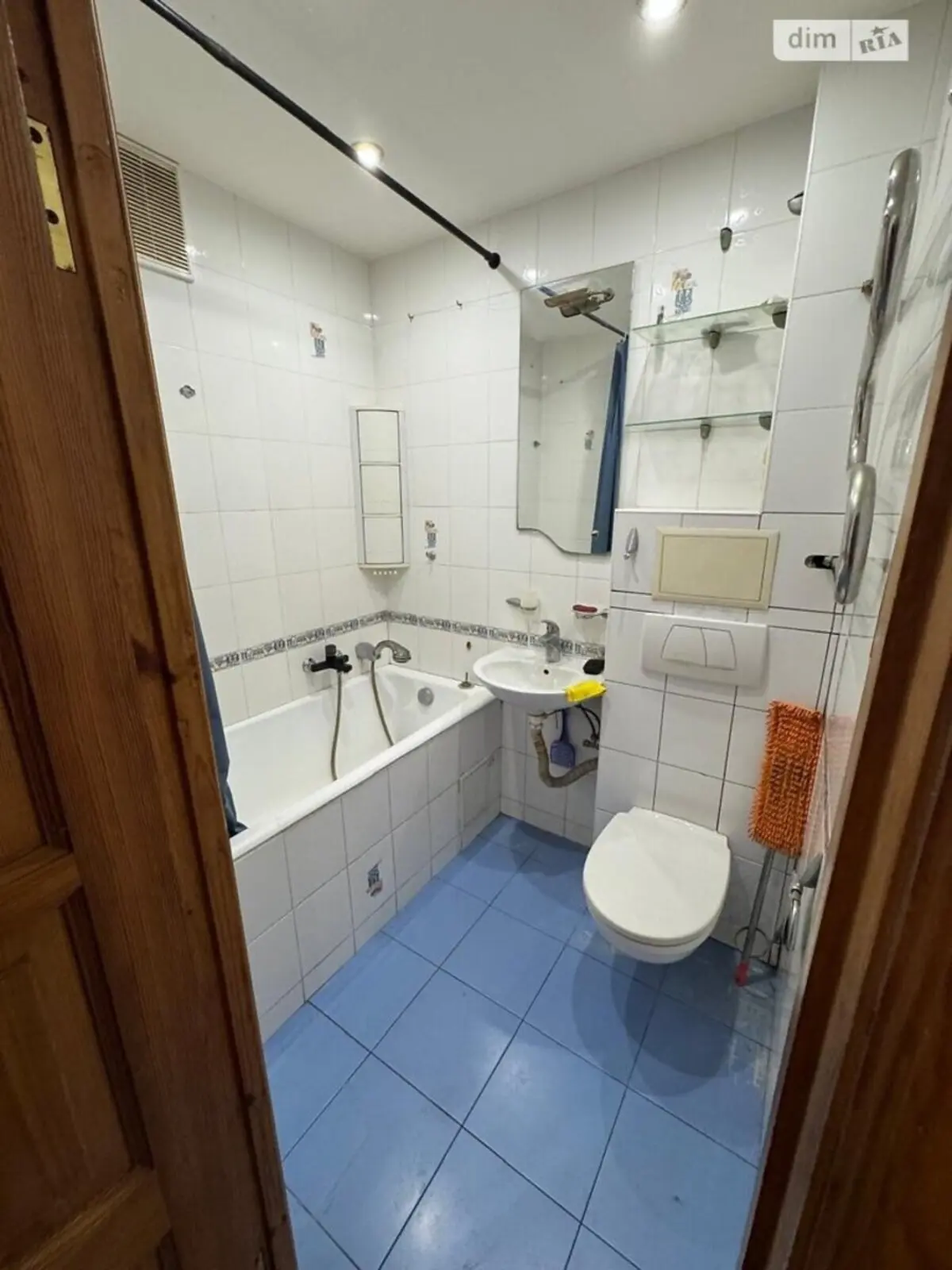 Фото Продаю 2 кімнатну квартиру, 43 кв. м, Миколи Василенка вул. 23б Київ, ціна: 60000 $, код 3713