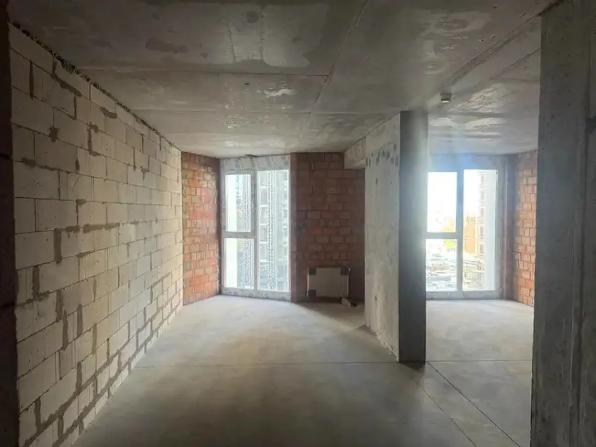 Фото Продаю 2 кімнатну квартиру, 81 кв. м, Андрія Верхогляда вул. (Михайла Драгомирова)  Київ, ціна: 161200 $, код 3720