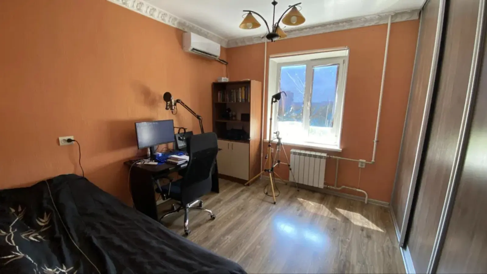 Фото Продаю 3 кімнатну квартиру, 74 кв. м, Чорнобильська вул.  Київ, ціна: 88000 $, код 3728