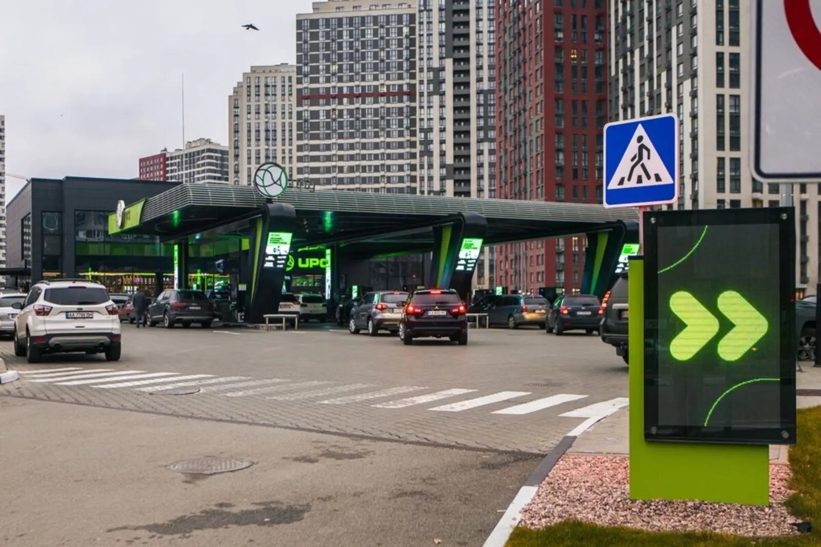 Фото Продаю 2 кімнатну квартиру, 60 кв. м, Георгія Гонгадзе просп. 2/1 Київ, ціна: 75000 $, код 3731