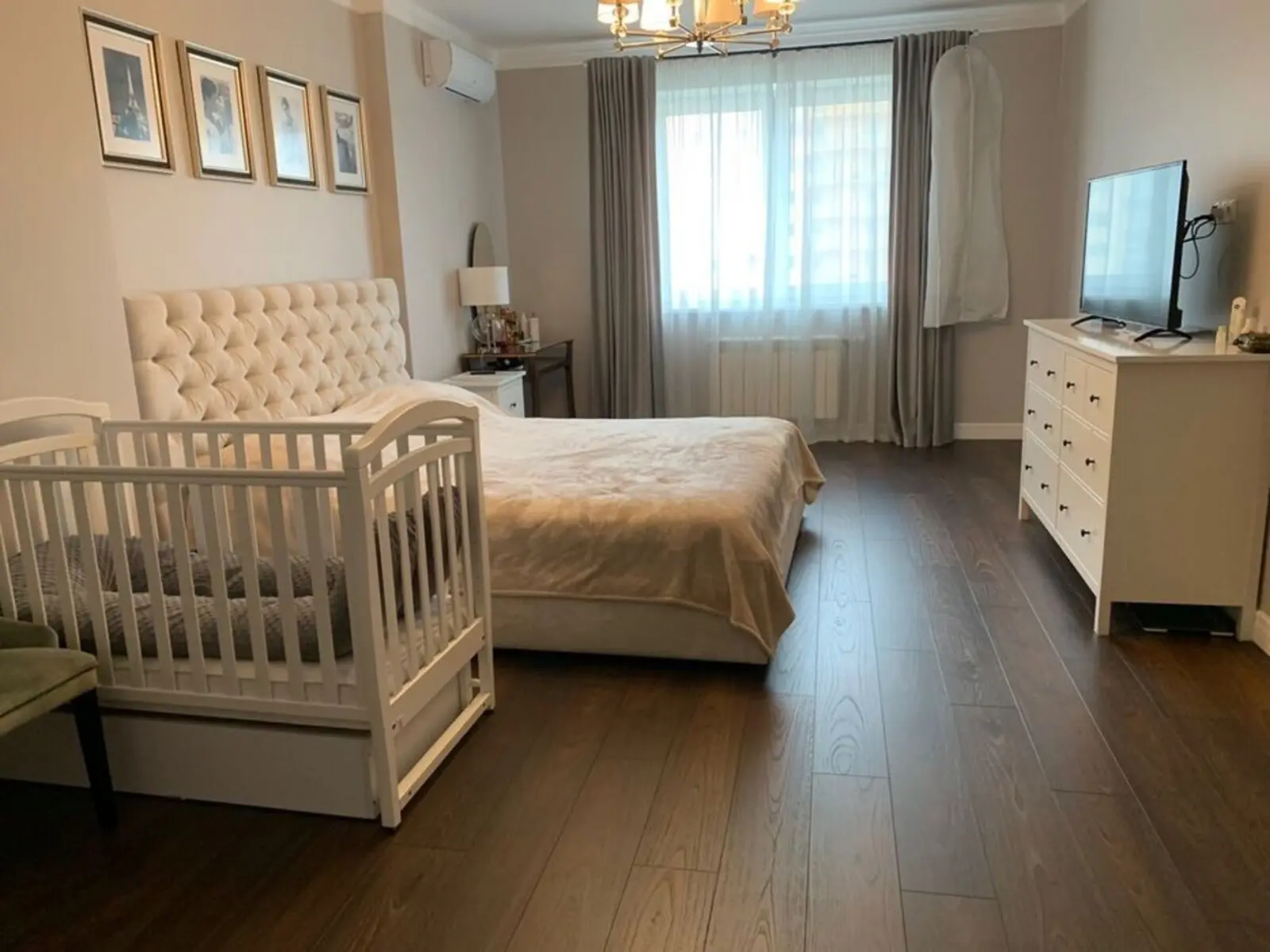 Фото Продаю 2-комнатную квартиру, 98 кв. м, Юрия Кондратюка ул. 5 Киев, цена: 169000 $, код 3740