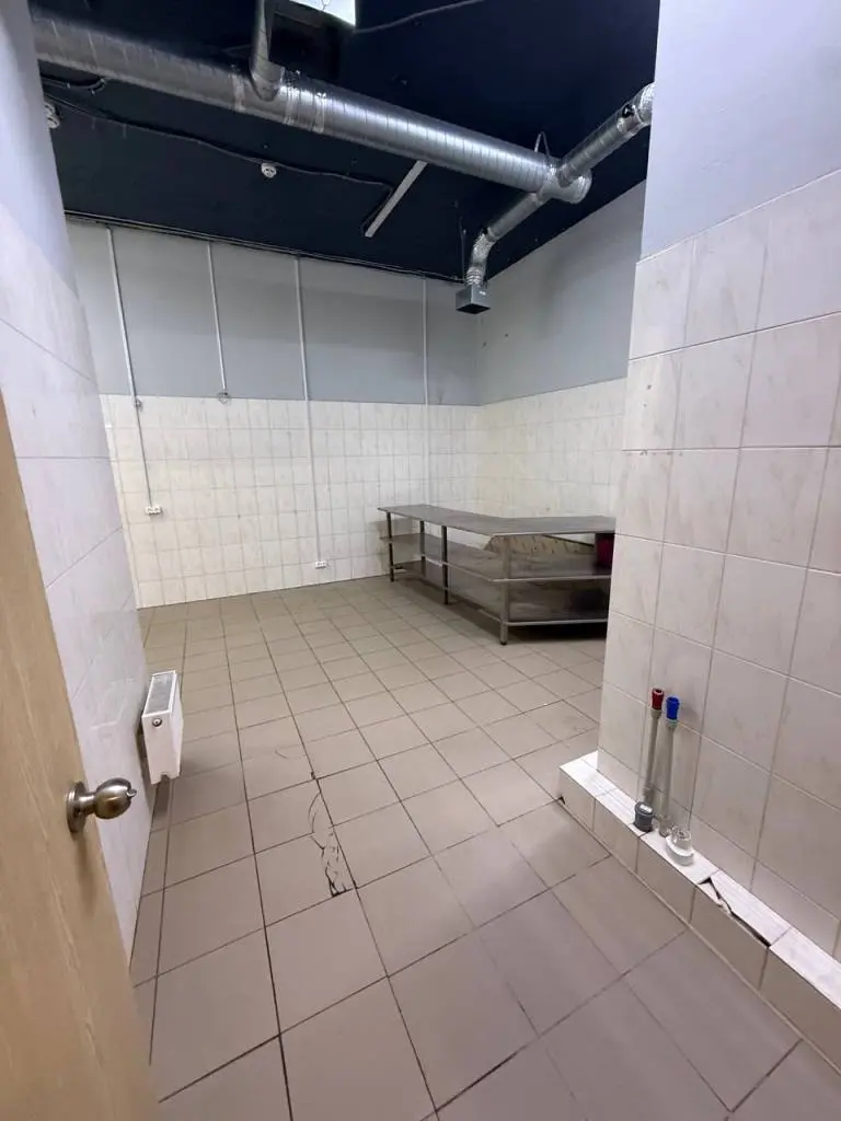 Фото Оренда торгівельної площі, Вишг.ська вул. 45 Київ в довгострокову оренду, ціна: 49500 UAH, код 3657