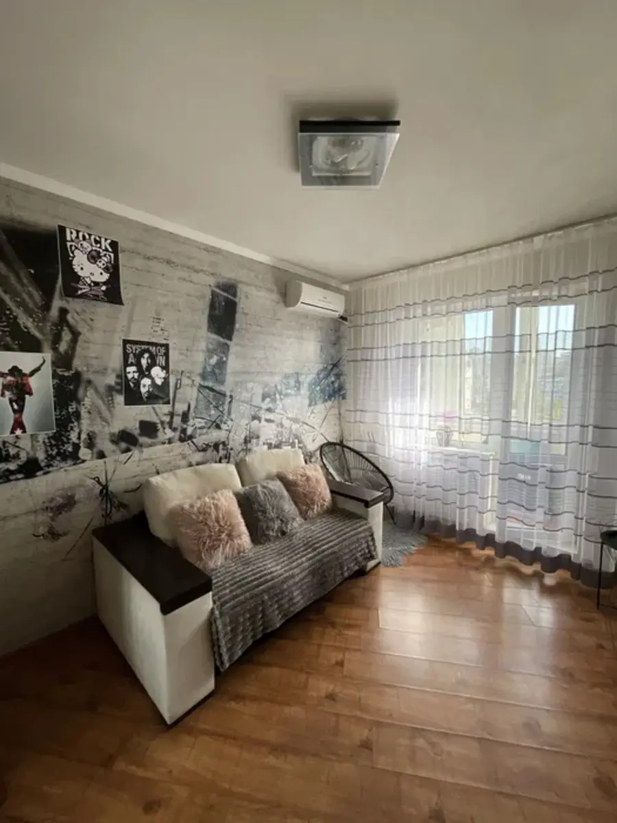 Фото Selling a 1-room apartment, 51 sq.m., Dmytra Lutsenka Street (Yuriia Smolycha Street)  Kyiv, price: 86000 $, code 3744