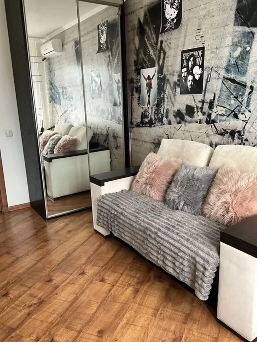 Фото Selling a 1-room apartment, 51 sq.m., Dmytra Lutsenka Street (Yuriia Smolycha Street)  Kyiv, price: 86000 $, code 3744