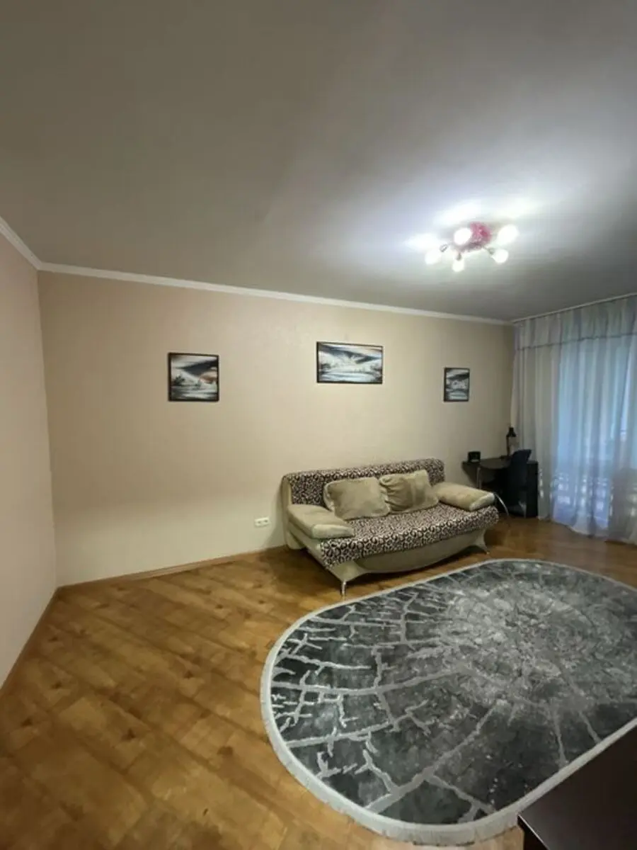 Фото Selling a 1-room apartment, 51 sq.m., Dmytra Lutsenka Street (Yuriia Smolycha Street)  Kyiv, price: 86000 $, code 3744