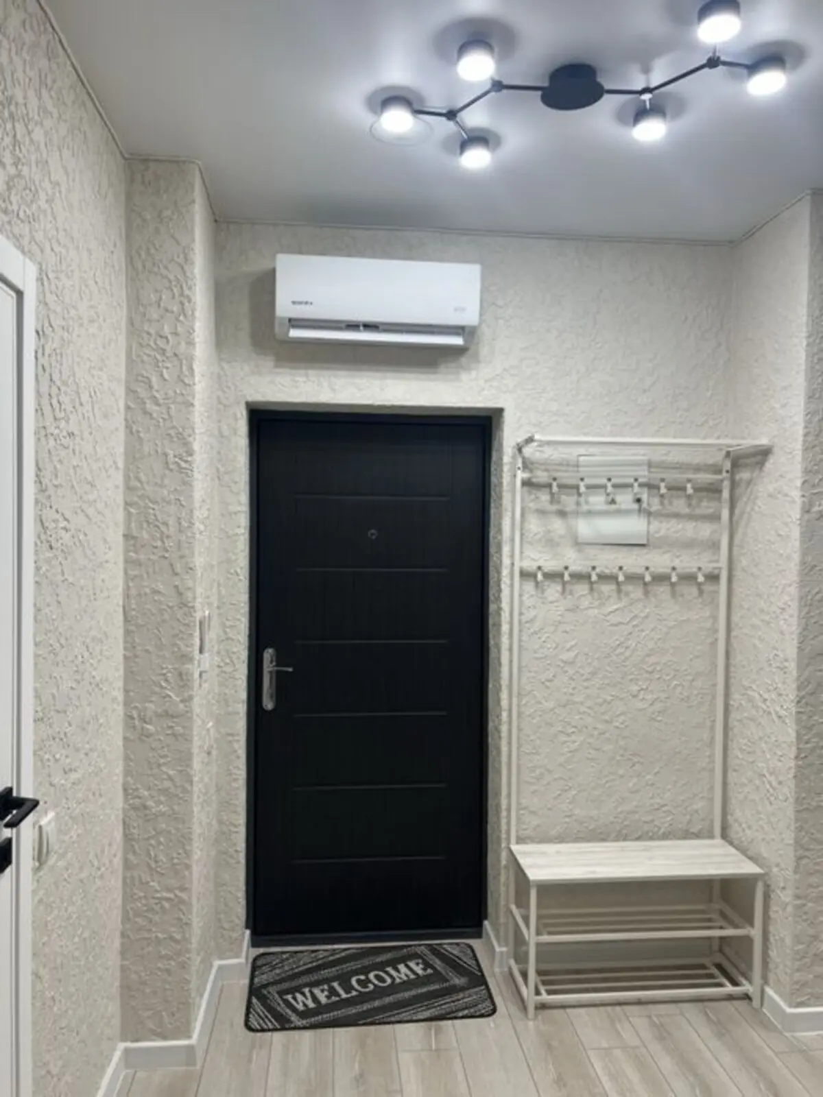 Фото Selling a 1-room apartment, 44 sq.m., Akademika Hlushkova Avenue 42 Kyiv, price: 97000 $, code 3748