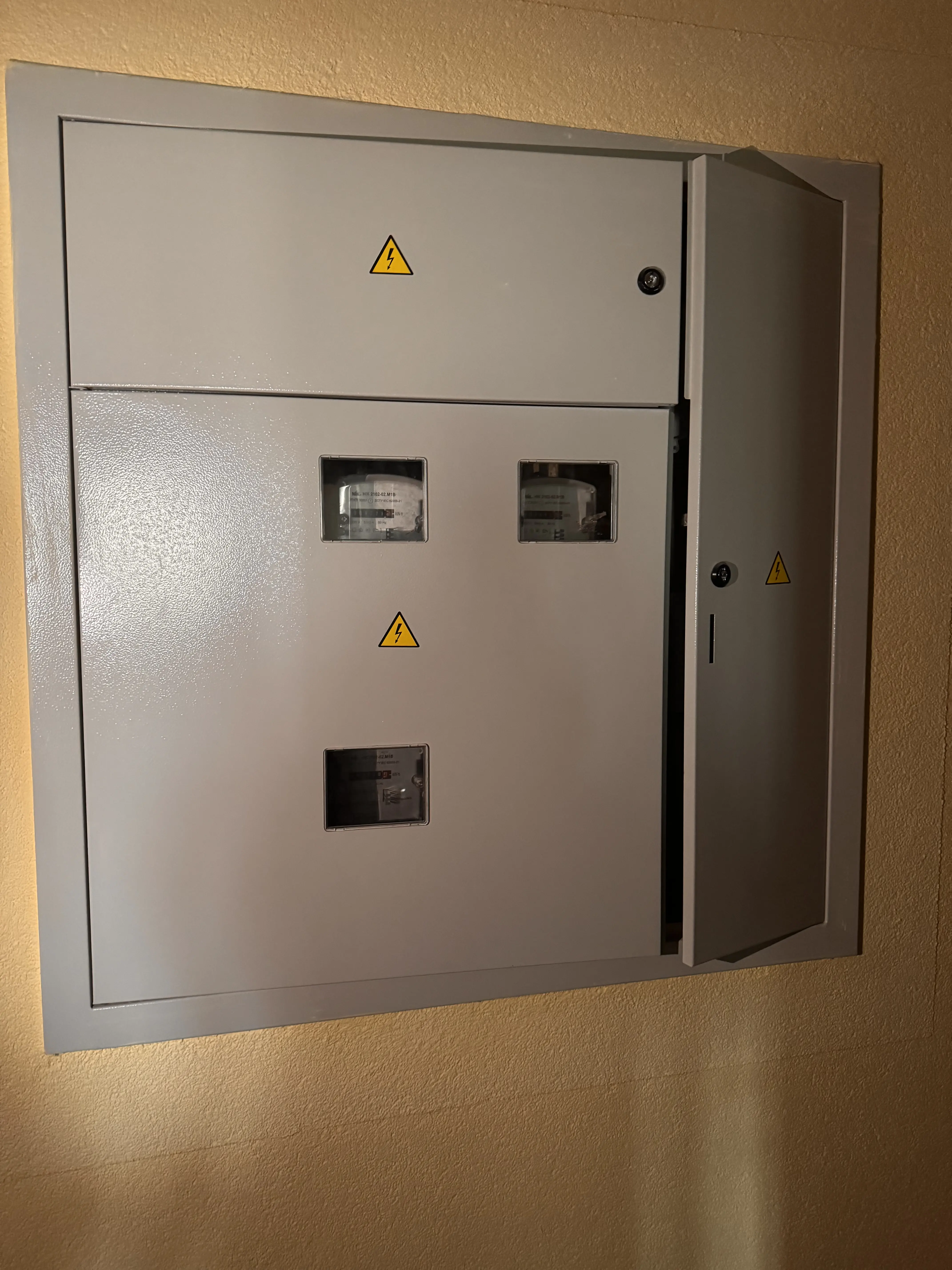 Фото Selling a 1-room apartment, 40 sq.m., Byshivska street 14 Sofiivska Borschahivka, price: 39700 $, code 3749