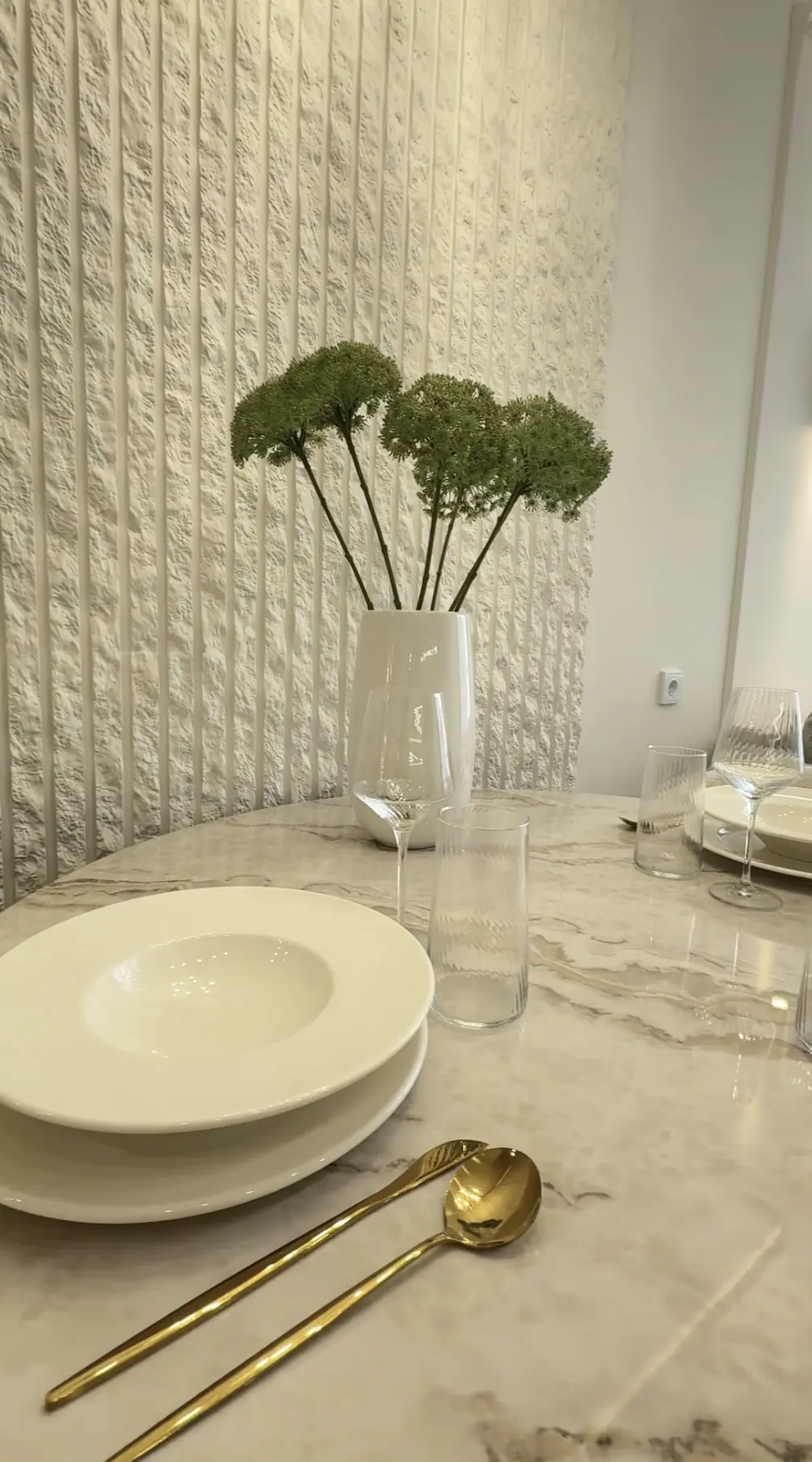 Фото Selling a 2-room apartment, 66 sq.m., Kurortnyi Lane 2 Odesa, price: 155000 $, code 3752