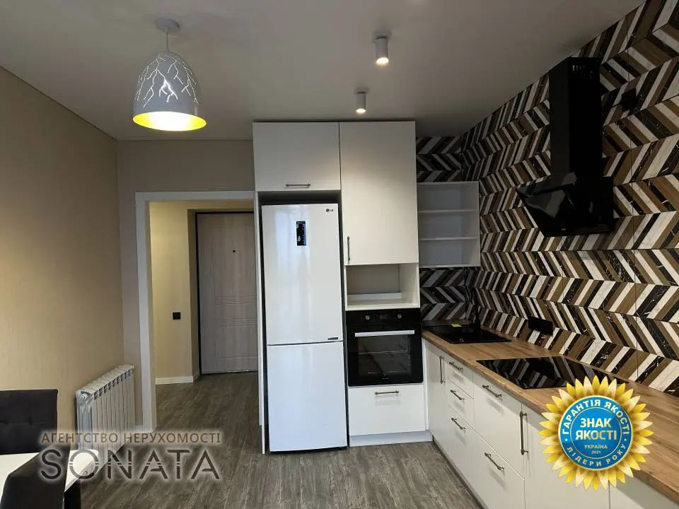 Фото Зняти 2 кімнатну квартиру, Сумгаїтська вул. 15 Черкаси в довгострокову оренду, ціна: 20000 грн, код 3758