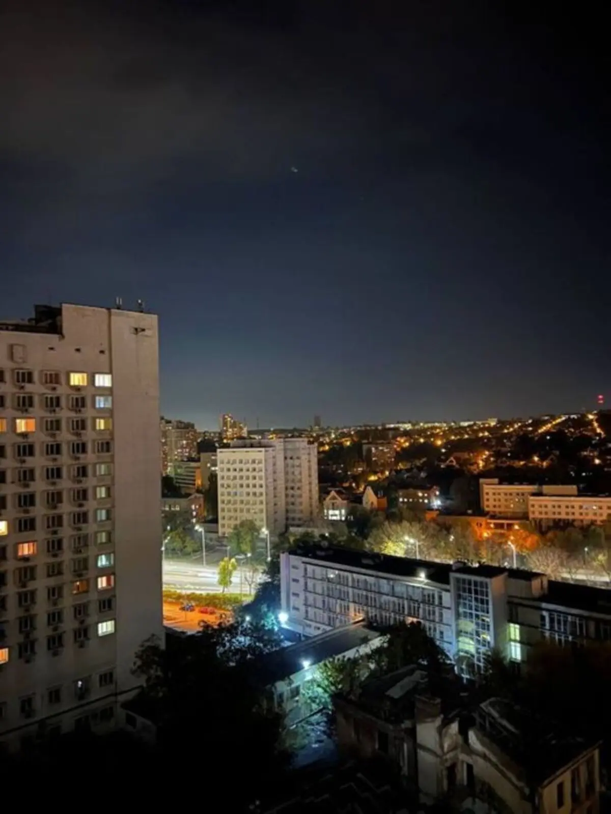 Фото Зняти 1 кімнатну квартиру, Голосіївський пров.  Київ в довгострокову оренду, ціна: 15500 грн, код 3759