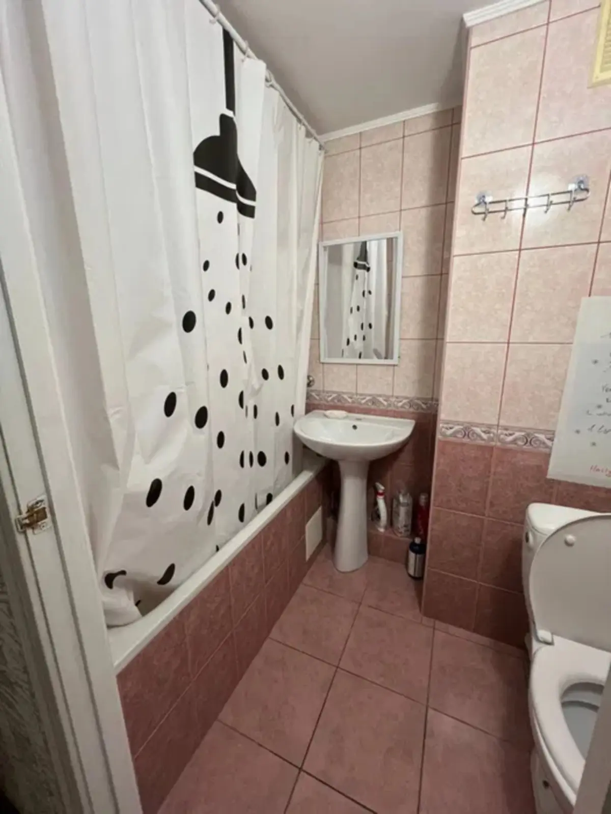 Фото Зняти 1 кімнатну квартиру, Голосіївський пров.  Київ в довгострокову оренду, ціна: 15500 грн, код 3759