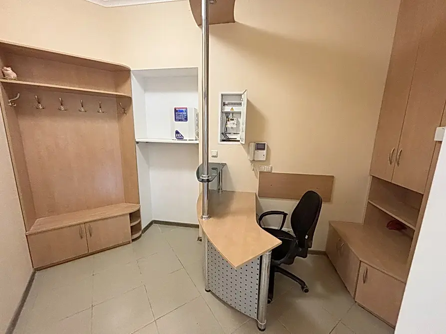 Фото Rent an office, Klovskyi Descent 11 Kyiv for long-term rent, price: 49999 UAH, code 3765