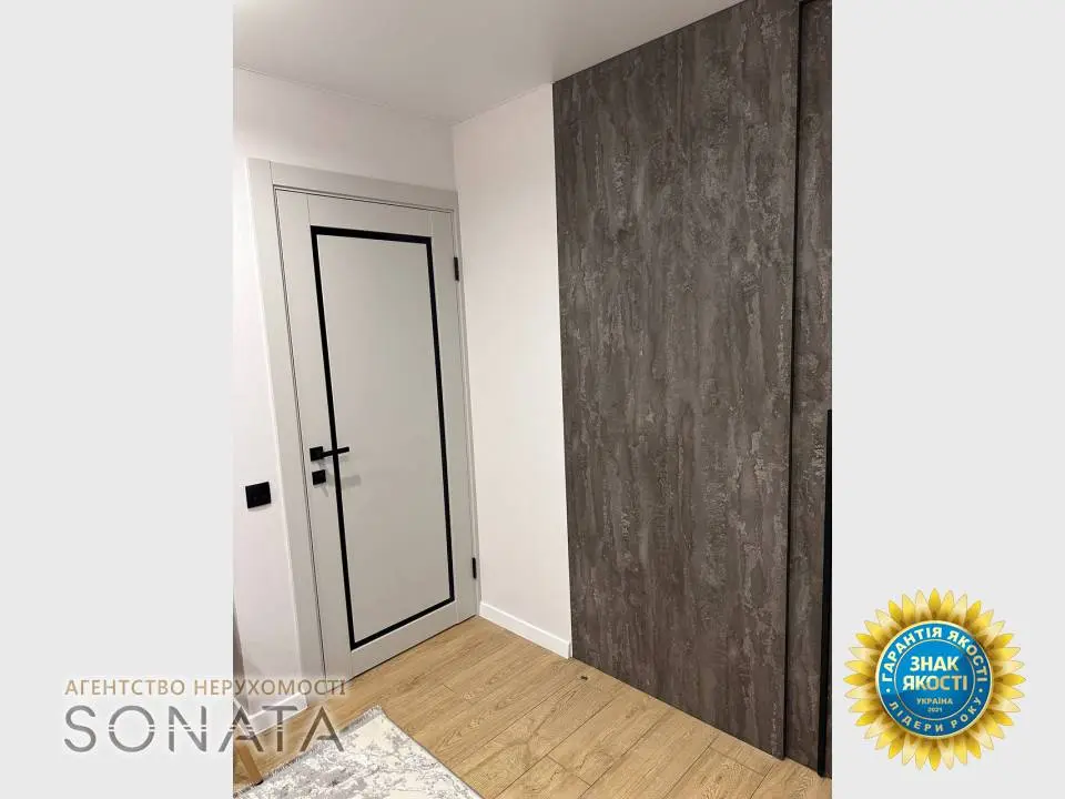 Фото Selling a 1-room apartment, 41 sq.m., Baidy Vyshnyvetskoho Street  Cherkasy, price: 79000 $, code 3768