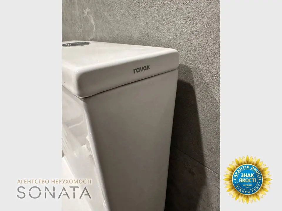 Фото Selling a 1-room apartment, 41 sq.m., Baidy Vyshnyvetskoho Street  Cherkasy, price: 79000 $, code 3768