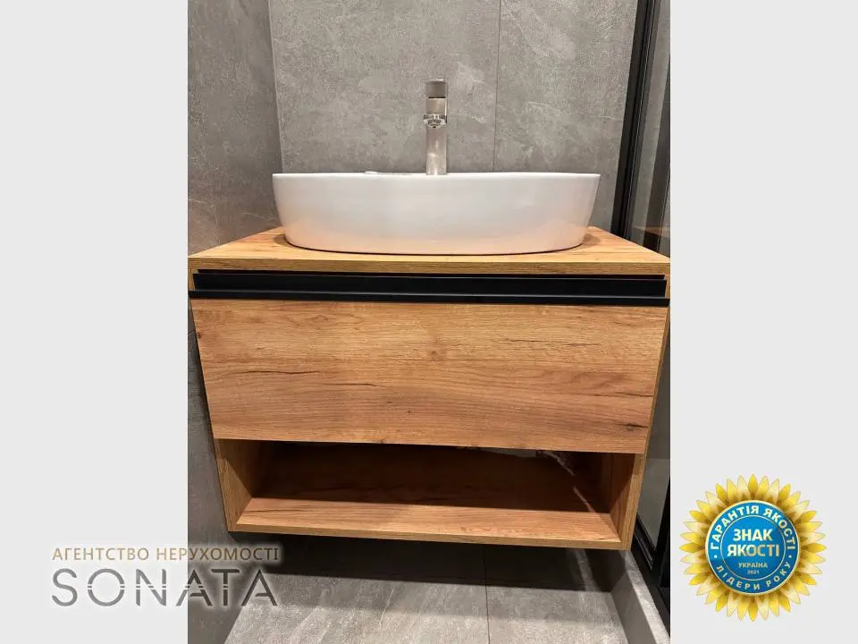 Фото Selling a 1-room apartment, 41 sq.m., Baidy Vyshnyvetskoho Street  Cherkasy, price: 79000 $, code 3768