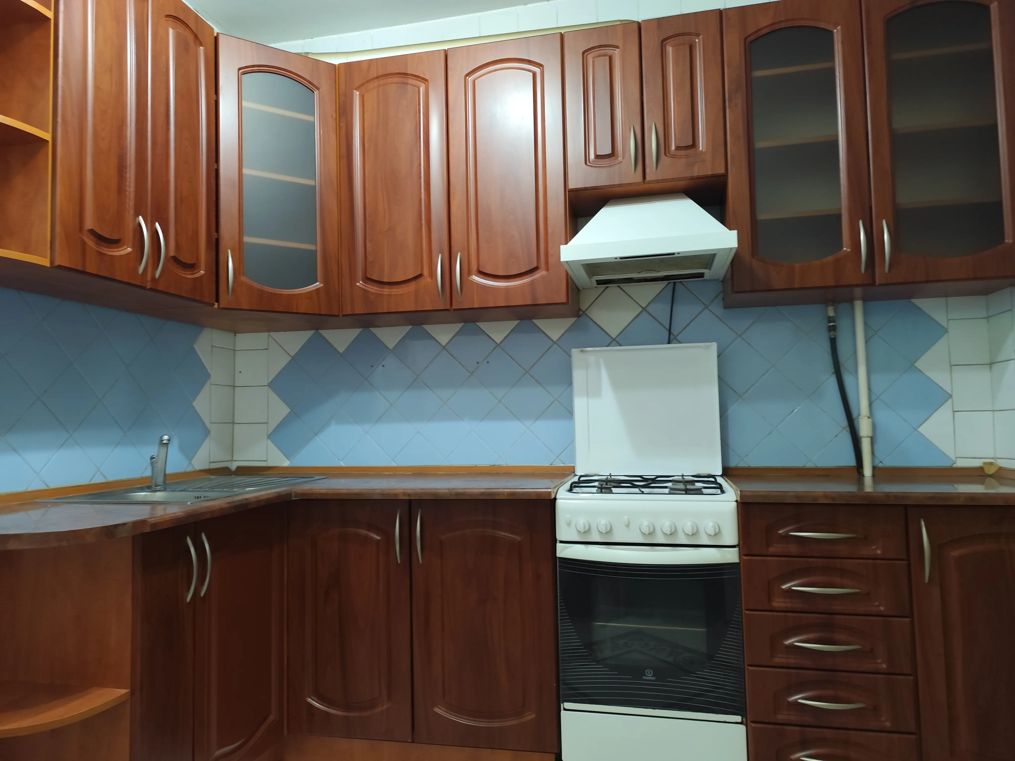 Фото Зняти 2 кімнатну квартиру, Ревуцького вул. 24/4 Київ в довгострокову оренду, ціна: 14999 UAH, код 3771