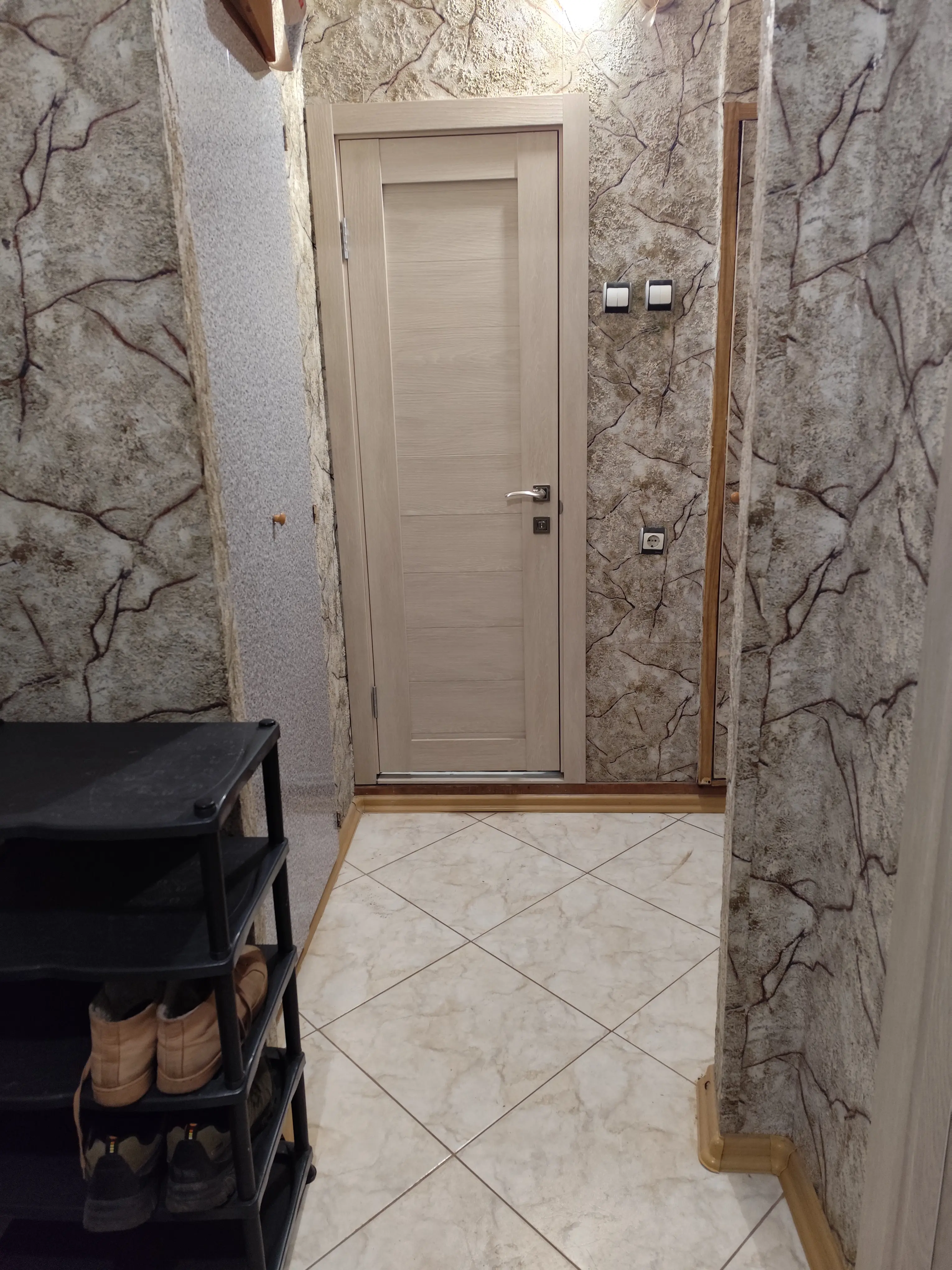 Фото Зняти 2 кімнатну квартиру, Ревуцького вул. 24/4 Київ в довгострокову оренду, ціна: 14999 UAH, код 3771