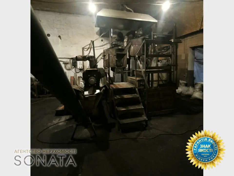 Фото Selling a warehouse, 600 sq.m., Nezalezhnosti street  Belozore, price: 90000 $, code 3773