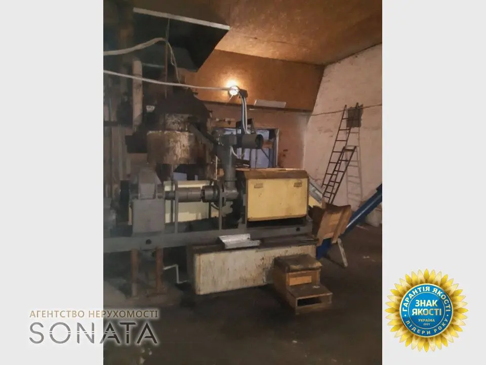 Фото Selling a warehouse, 600 sq.m., Nezalezhnosti street  Belozore, price: 90000 $, code 3773