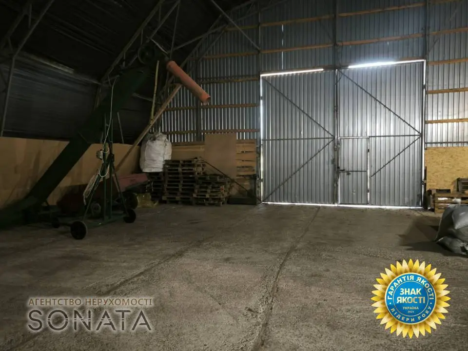 Фото Selling a warehouse, 600 sq.m., Nezalezhnosti street  Belozore, price: 90000 $, code 3773