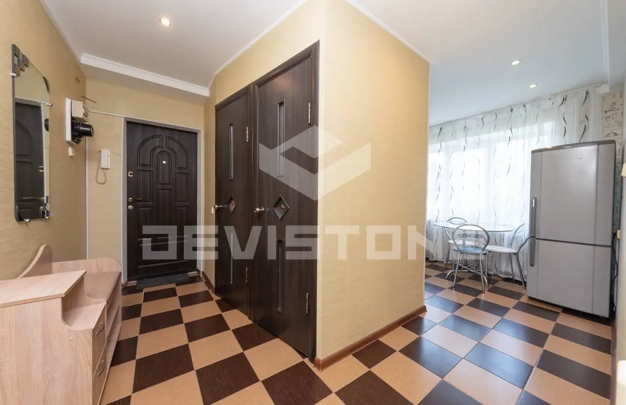 Фото Продаю -2 кімнатну квартиру, 46 кв. м, Павла Вірського бульв. (Саратовська) 53/31 Київ, ціна: 84700 $, код 3774