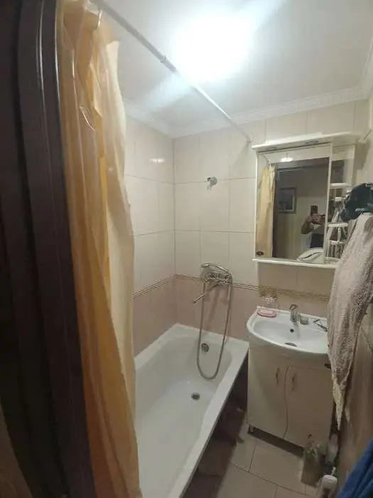 Фото Продаю 3 кімнатну квартиру, 70 кв. м, Павла Тичини просп. 20а Київ, ціна: 93000 $, код 3776