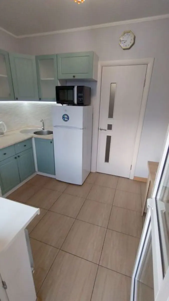 Фото Снять 1-комнатную квартиру, Чернобыльская ул.  Киев в долгосрочную аренду, цена: 16000 грн, код 3779