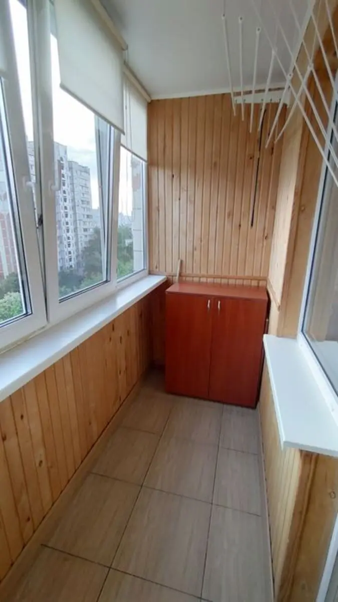 Фото Снять 1-комнатную квартиру, Чернобыльская ул.  Киев в долгосрочную аренду, цена: 16000 грн, код 3779