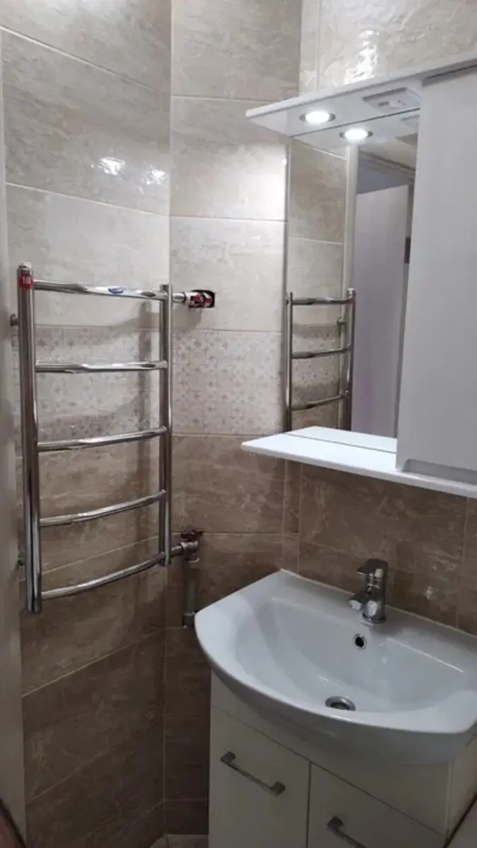 Фото Снять 1-комнатную квартиру, Чернобыльская ул.  Киев в долгосрочную аренду, цена: 16000 грн, код 3779